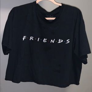 Cropped friends shirt